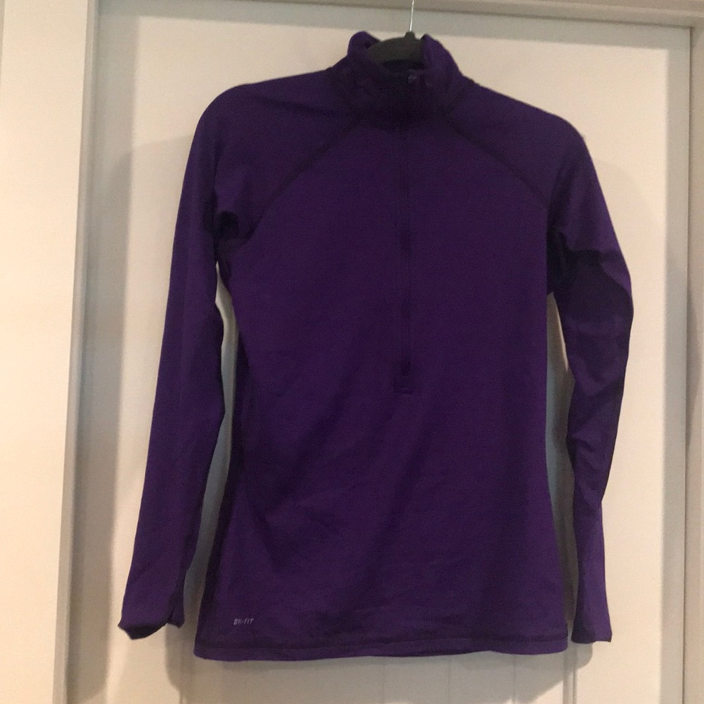 nike running jacket size M